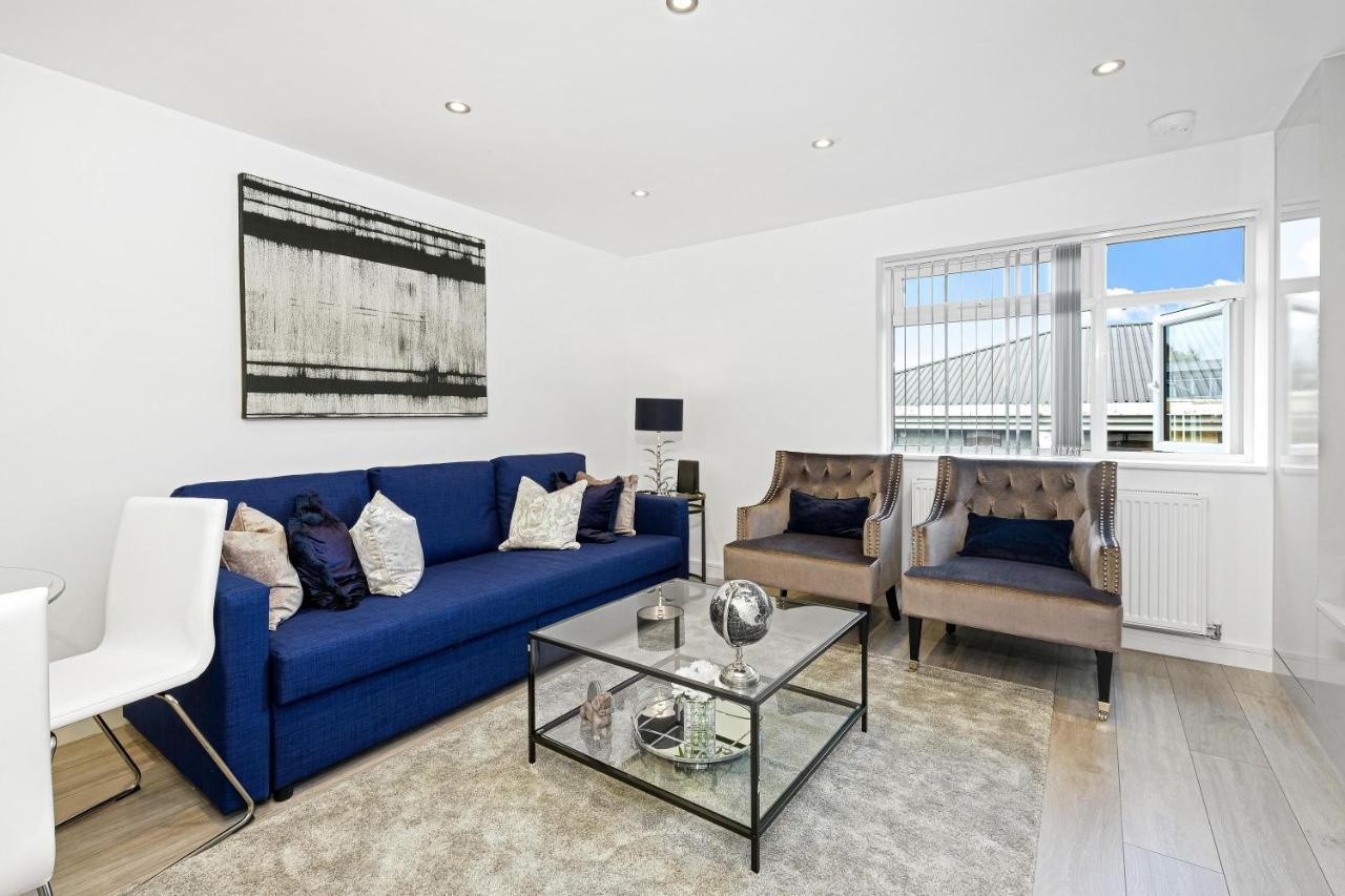 St Martins 2 Bedroom Apartments In Ruislip By 360 Stays Luaran gambar
