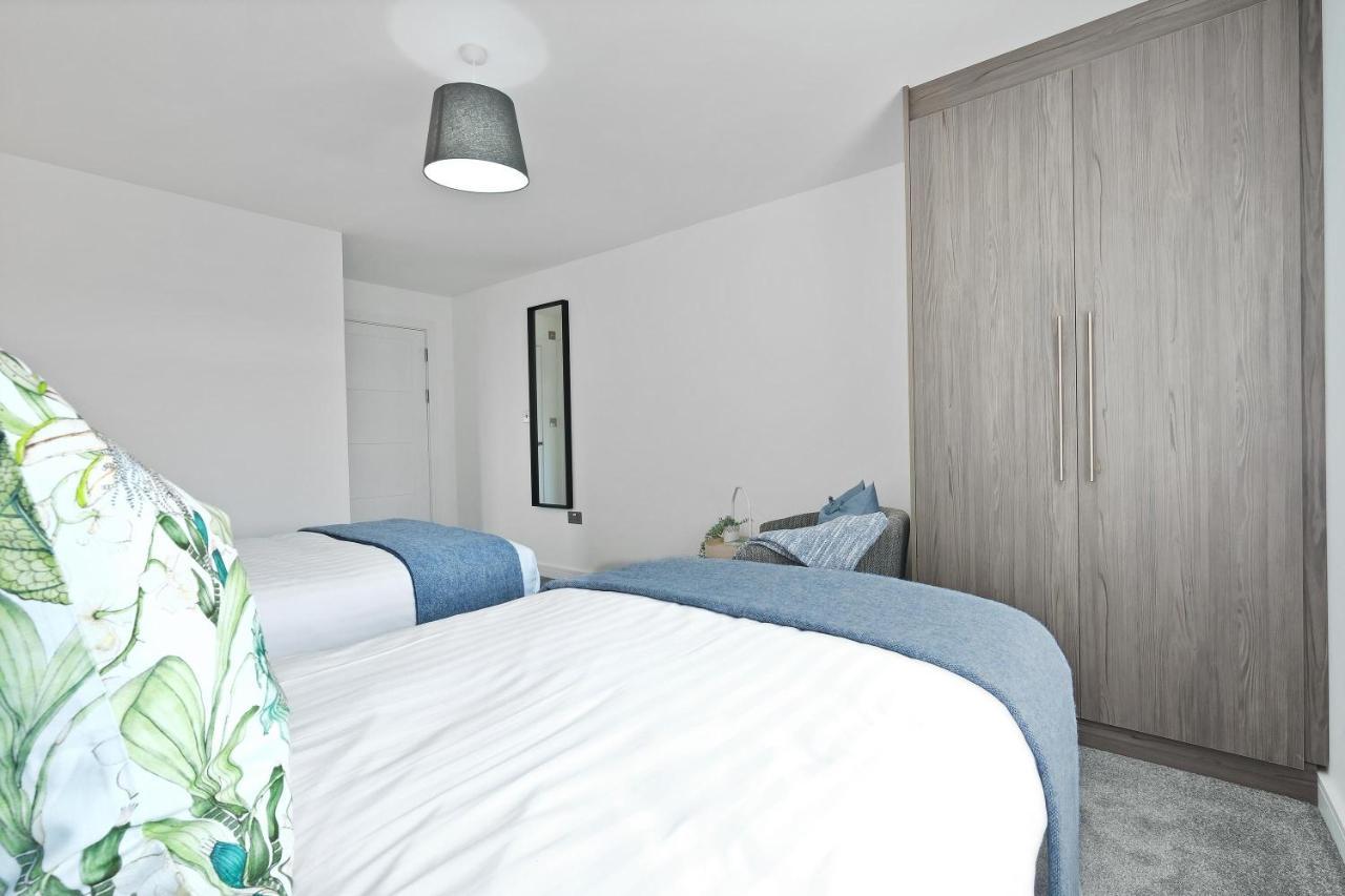 St Martins 2 Bedroom Apartments In Ruislip By 360 Stays Luaran gambar