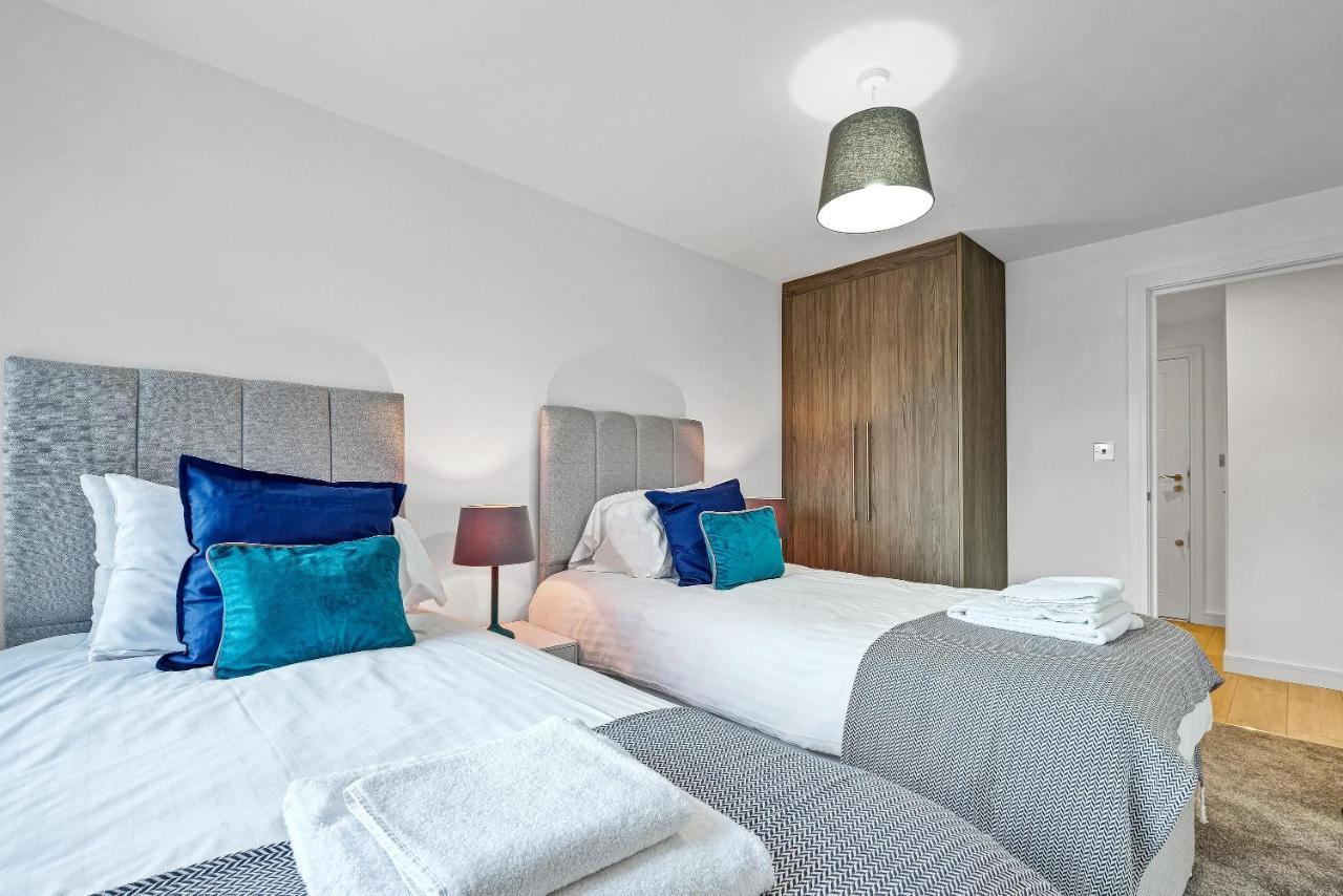 St Martins 2 Bedroom Apartments In Ruislip By 360 Stays Luaran gambar