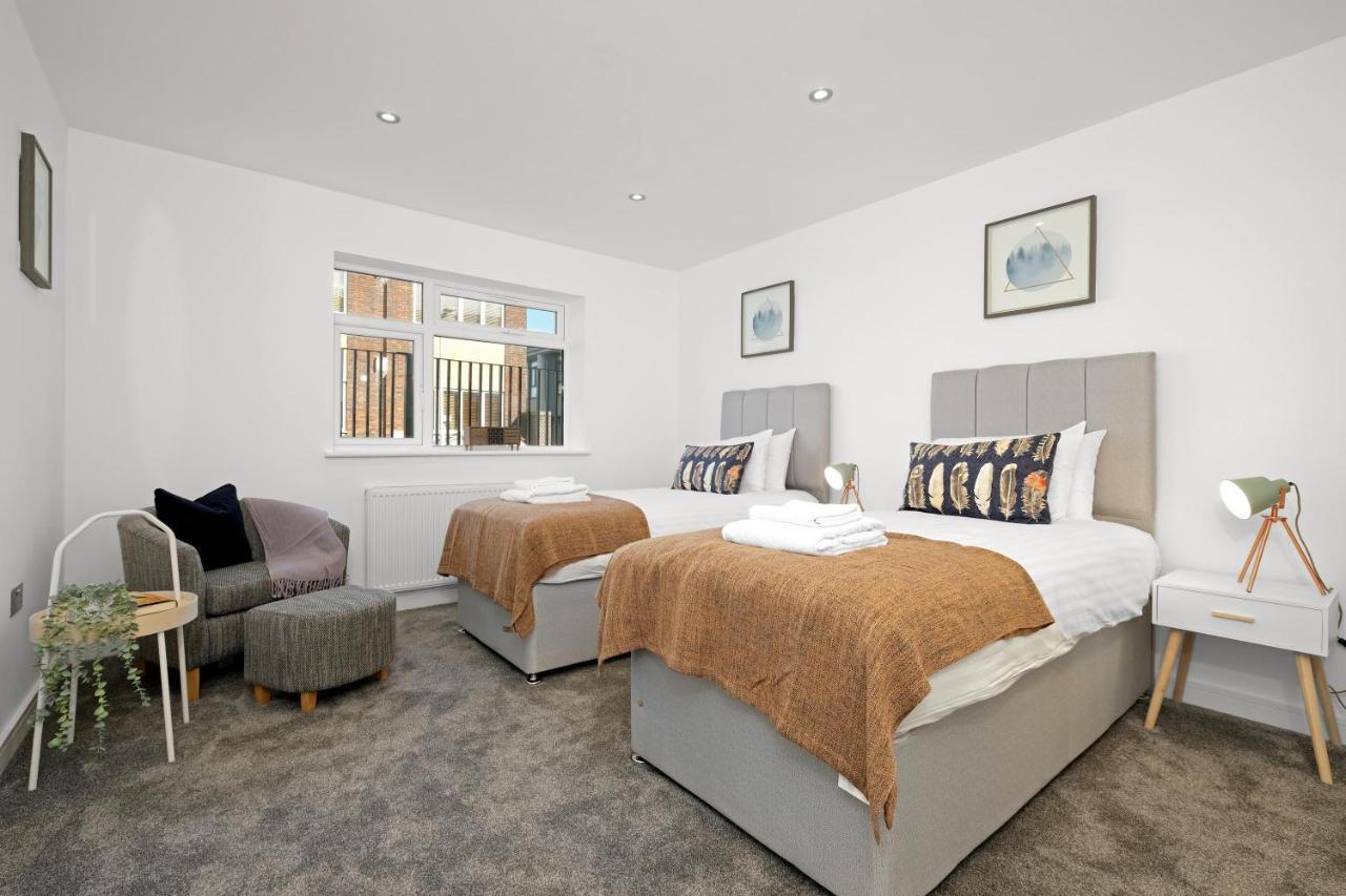 St Martins 2 Bedroom Apartments In Ruislip By 360 Stays Luaran gambar