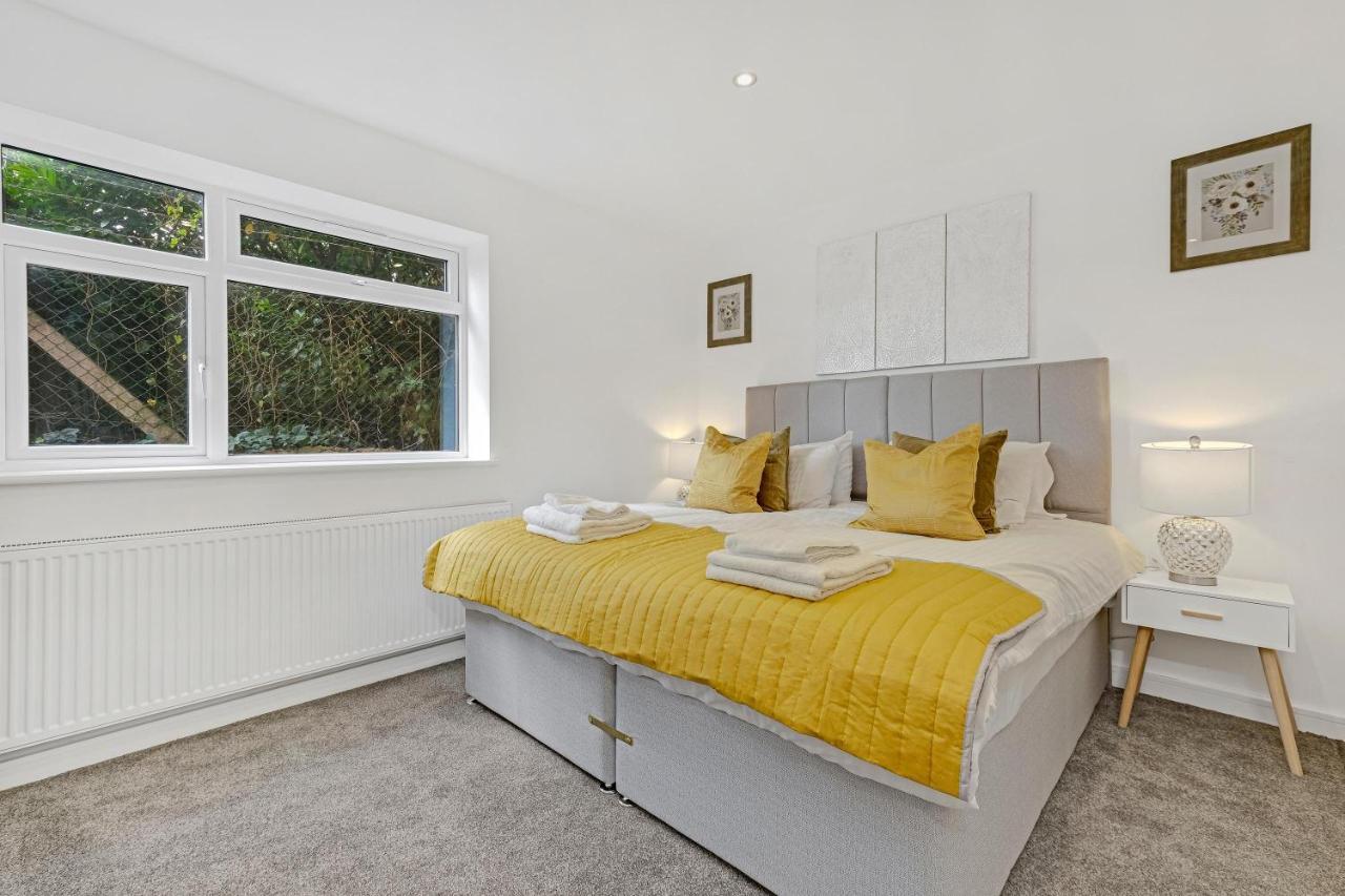St Martins 2 Bedroom Apartments In Ruislip By 360 Stays Luaran gambar