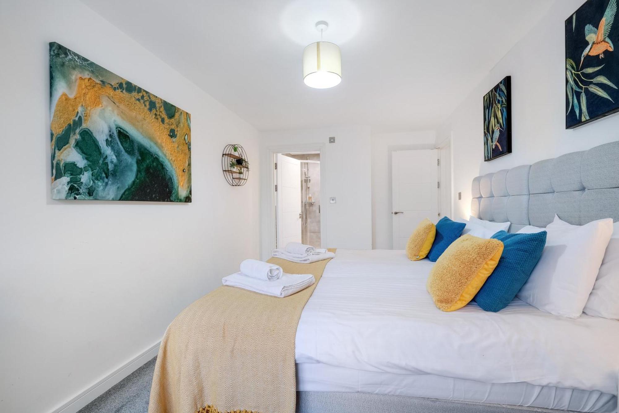 St Martins 2 Bedroom Apartments In Ruislip By 360 Stays Luaran gambar