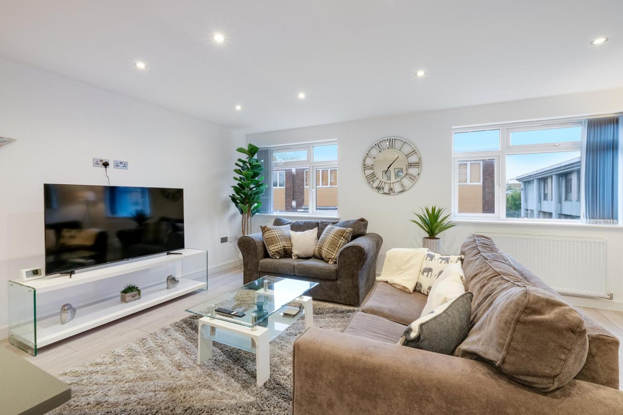 St Martins 2 Bedroom Apartments In Ruislip By 360 Stays Luaran gambar